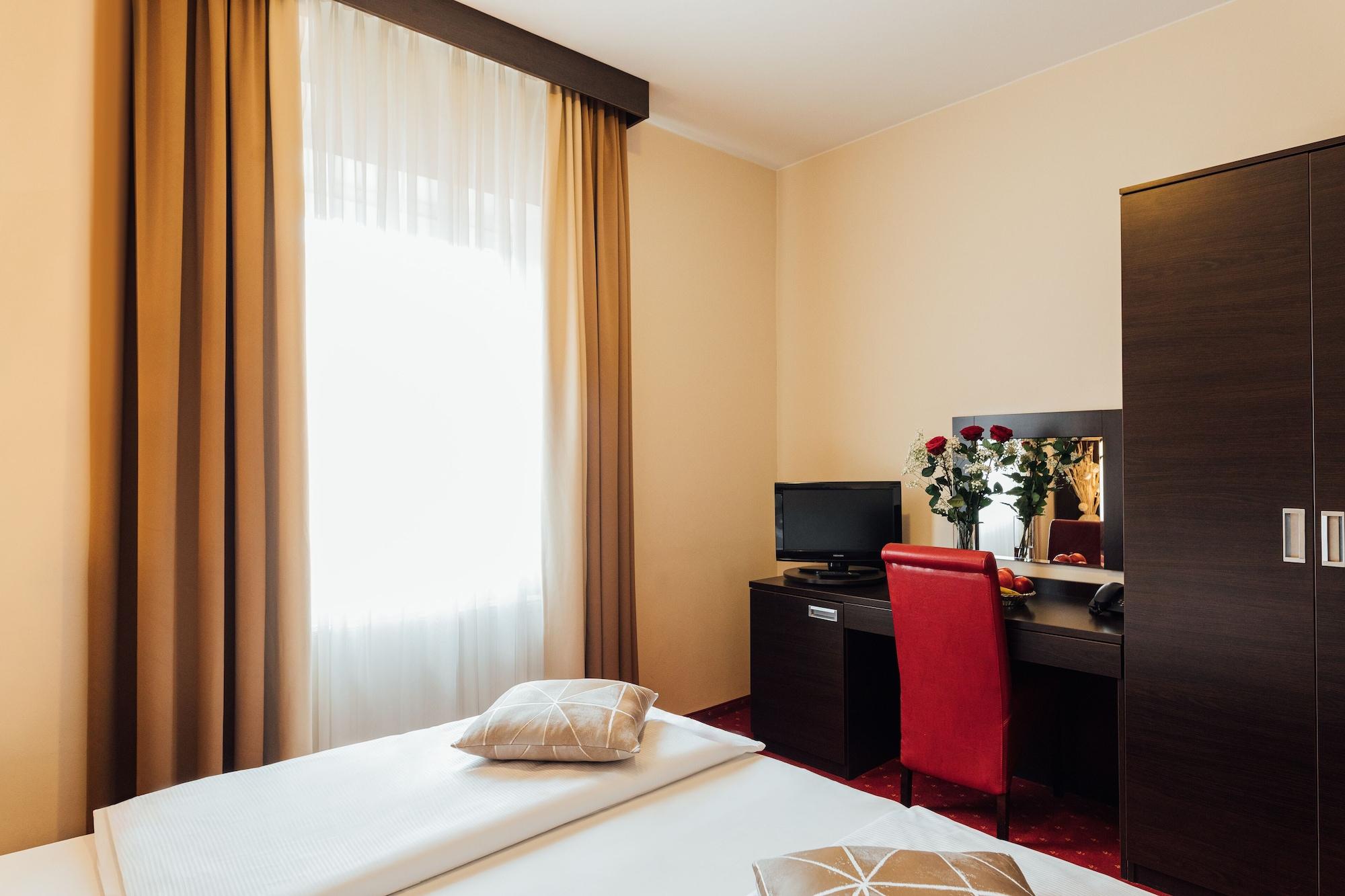 Hotel Savoy Hamburg Dış mekan fotoğraf